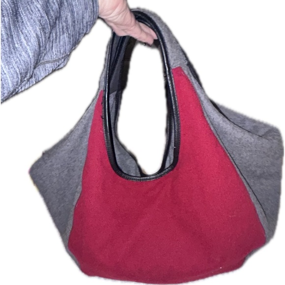 NWOT Toms red gray Cascade Raffia Woven Hobo bag 17x22 PURSE-SALE was $50 p2 - Picture 2 of 8